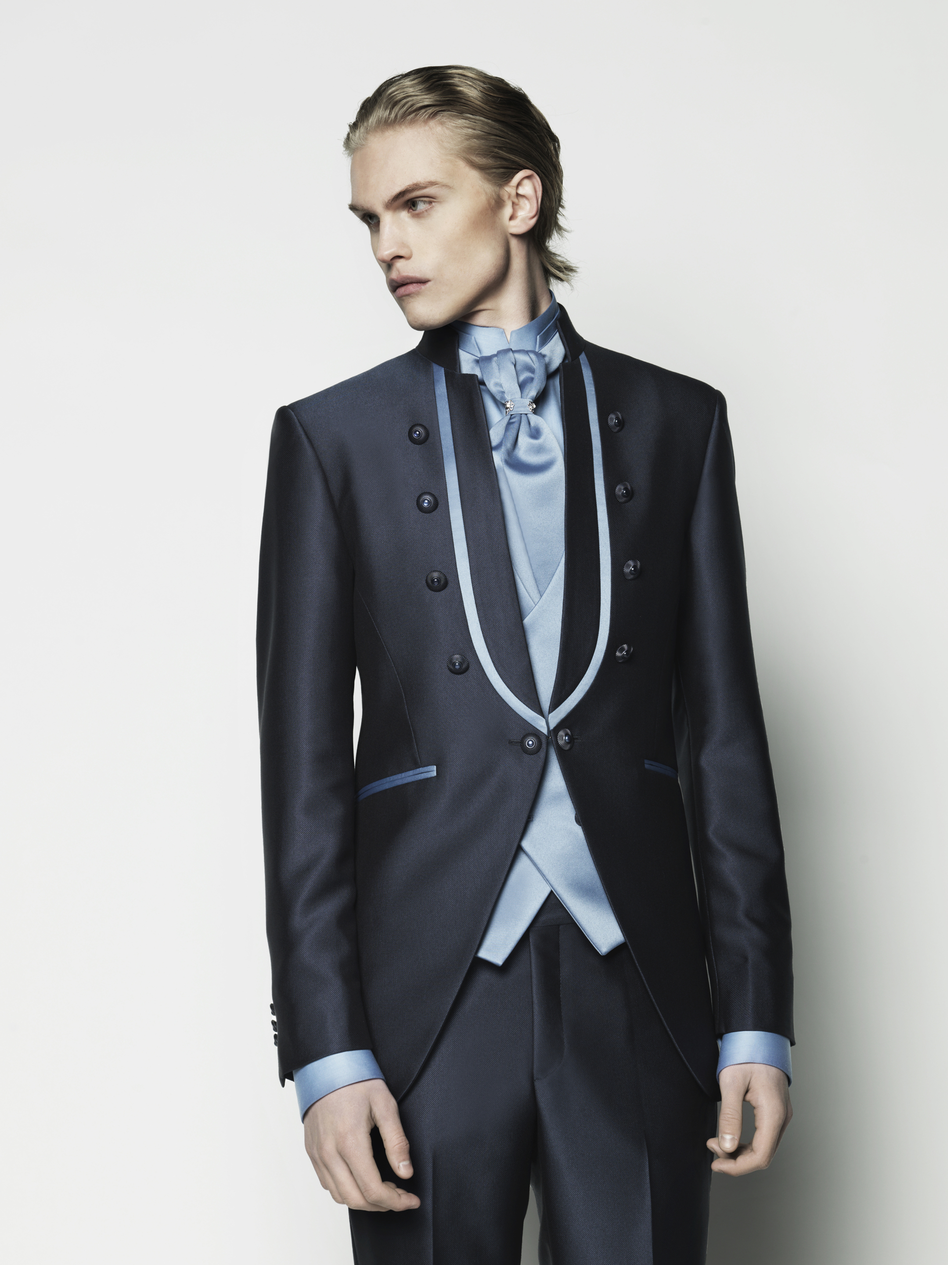 48JX134C-105452-800-scaled-1